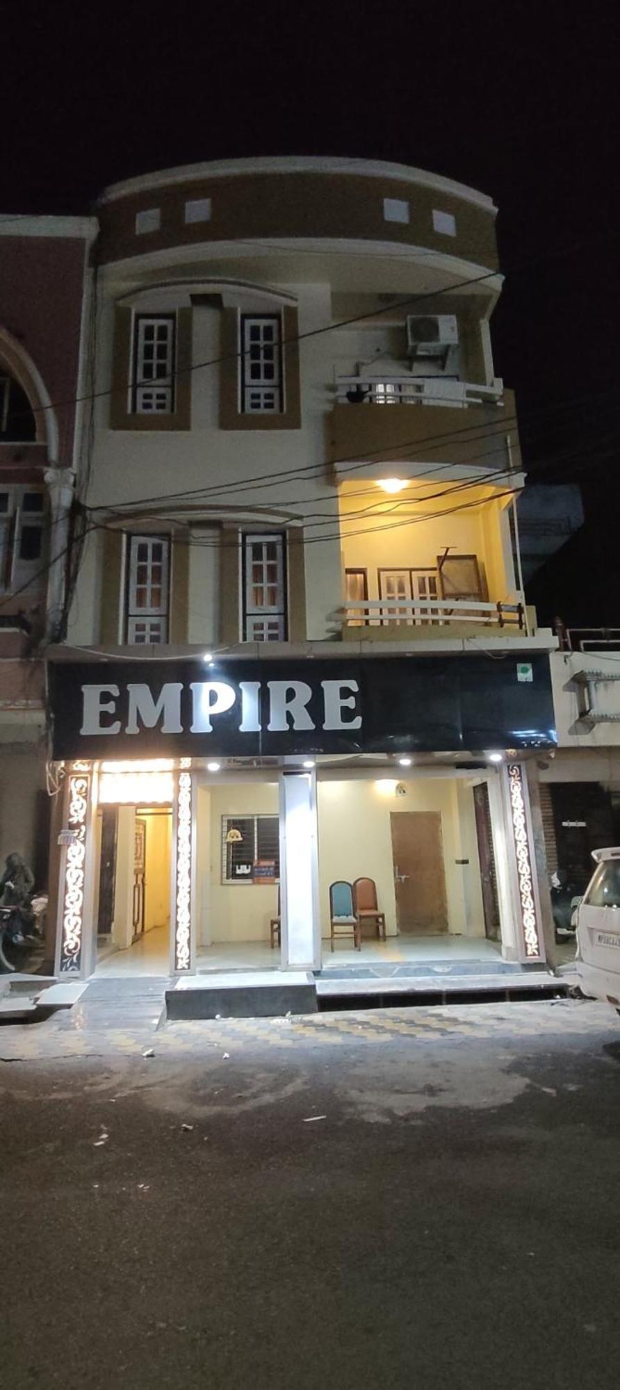 Hotel Empire Удджайн Экстерьер фото